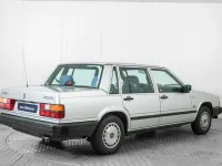 Usata Volvo 740 113 CV (83 kW) 1987 Grigio Berlina