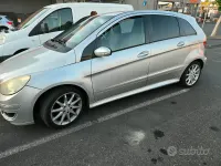 Usata Mercedes B180 109 CV (80 kW) 2009 Monovolume