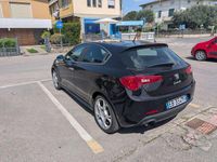 Usata Alfa Romeo Giulietta Distinctive 170 CV (125 kW) 2010 Nero Utilitaria