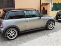 Usata Mini Cooper S 163 CV (119 kW) 2002 Grigio Utilitaria