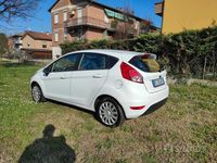 Usata Ford Fiesta 95 CV (69 kW) 2016 Bianco Berlina