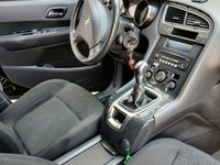 Usata Peugeot 5008 120 CV (88 kW) 2011 Nero Monovolume