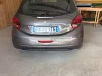 Usata Peugeot 208 102 CV (75 kW) 2019 Grigio Utilitaria