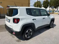 Usata Jeep Renegade Sport 140 CV (102 kW) 2017 Bianco SUV