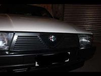 Usata Alfa Romeo 75 110 CV (80 kW) 1986 Bianco Berlina