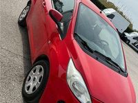Usata Ford Ka Titanium 69 CV (50 kW) 2014 Rosso Berlina