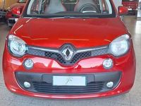 Usata Renault Twingo SE 69 CV (50 kW) 2015 Rosso Utilitaria