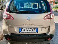 Usata Renault Scénic 110 CV (80 kW) 2010 Monovolume