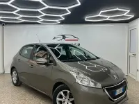 Usata Peugeot 208 Active 68 CV (50 kW) 2012 Grigio Utilitaria