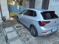 Usata VW Polo R-line 110 CV (80 kW) 2021 Grigio Berlina