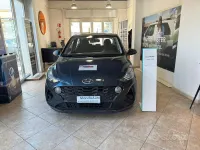 Usata Hyundai i10 Advanced 67 CV (49 kW) 2023 Grigio Utilitaria