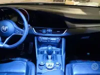 Usata Alfa Romeo Giulia 180 CV (132 kW) 2017 Bluazzurro Berlina