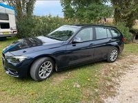 Usata BMW 318 Efficient Dynamics 150 CV (110 kW) 2015 Blu Station wagon