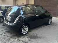 Usata Lancia Ypsilon 70 CV (51 kW) 2004 Nero Utilitaria