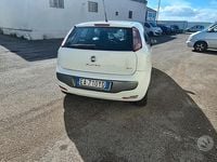 Usata Fiat Punto Evo Active 77 CV (56 kW) 2010 Bianco Utilitaria