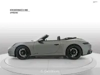 Nuova Porsche 911 Carrera 4 GTS 541 CV (397 kW) 2026 Verde Cabrio