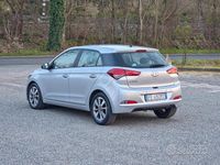 Usata Hyundai i20 GO! 75 CV (55 kW) 2016 Grigio Berlina