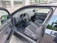 Begagnad VW Golf V Sportline 105 HK (77 kW) 2007 Svart Sedan