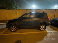 Usata Toyota RAV4 170 CV (125 kW) 2005 Grigio Station wagon