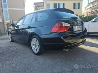 Usata BMW 320 Efficient Dynamics 177 CV (130 kW) 2007 Nero Station wagon