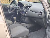 Usata Fiat Punto Street 75 CV (55 kW) 2015 Argento Utilitaria