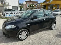 Usata Lancia Ypsilon 69 CV (50 kW) 2012 Nero Utilitaria