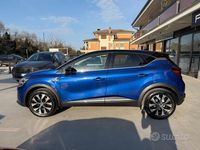 Usado Renault Captur Techno 91 CV (66 kW) 2024 Azul SUV