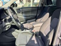 Usata Hyundai Tucson Xpossible 136 CV (100 kW) 2016 Grigio SUV