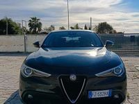 Usata Alfa Romeo Stelvio 190 CV (139 kW) 2019 Nero SUV