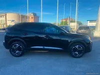Usata Peugeot 2008 Allure 102 CV (75 kW) 2025 Nero SUV