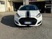 Usata Ford Fiesta 75 CV (55 kW) 2014 Bianco Utilitaria