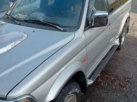 Usata Mitsubishi Pajero 115 CV (84 kW) 2001 Grigio SUV