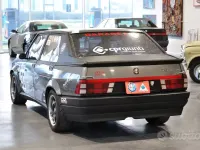 Usata Alfa Romeo 75 148 CV (108 kW) 1989 Grigio Berlina