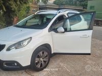 Usata Peugeot 2008 99 CV (72 kW) 2017 Bianco SUV