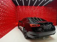 Usata Maserati Ghibli GranLusso 350 CV (257 kW) 2020 Nero Berlina