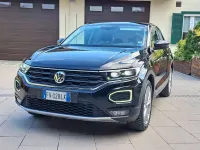 Usata VW T-Roc Advance 150 CV (110 kW) 2019 Nero SUV