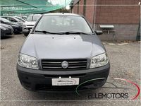 Usata Fiat Punto 60 CV (44 kW) 2004 Grigio Berlina