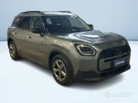Usata Mini Countryman Classic 150 CV (110 kW) 2024 Verde SUV