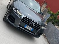 Usata Audi Q3 Business 150 CV (110 kW) 2015 Grigio SUV