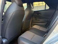 Usata Toyota C-HR Lounge 152 CV (111 kW) 2025 Argento SUV
