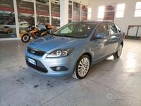 Usata Ford Focus Titanium 136 CV (100 kW) 2008 Blu Berlina