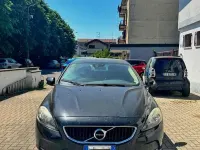 Usata Volvo V40 Business Edition 120 CV (88 kW) 2016 Nero Berlina