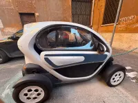 Usata Renault Twizy 12 kW (17 CV) 2012 Bianco Utilitaria