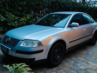 Usata VW Passat 110 CV (80 kW) 2003 Grigio Berlina