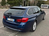 Usata BMW 318 Luxury Line 150 CV (110 kW) 2018 Blu Station wagon