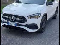 Usata Mercedes GLA200 Premium 150 CV (110 kW) 2023 Bianco SUV