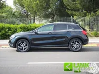 Usata Mercedes GLA200 Premium 136 CV (100 kW) 2016 Nero SUV