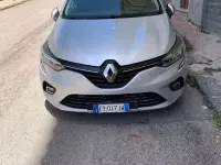 Usata Renault Clio V 101 CV (74 kW) 2019 Grigio Berlina