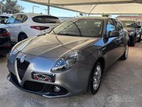 Usata Alfa Romeo Giulietta Super 120 CV (88 kW) 2019 Grigio Utilitaria