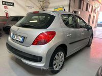 Usata Peugeot 207 95 CV (69 kW) 2008 Argento Berlina